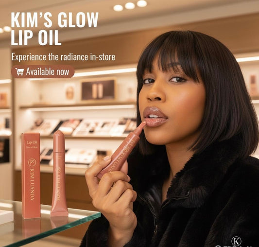 Lip Oil Kim’s Glow 10ml Polypeptide Colored Lip Balm Arnica Lip gloss Super Moisturizing Gel Plumping Makeup Hose. Lips feeling like the Sahara desert? Kim’s Glow lip oil is the magic wand: swipe it on, and boom—hydration city, population.